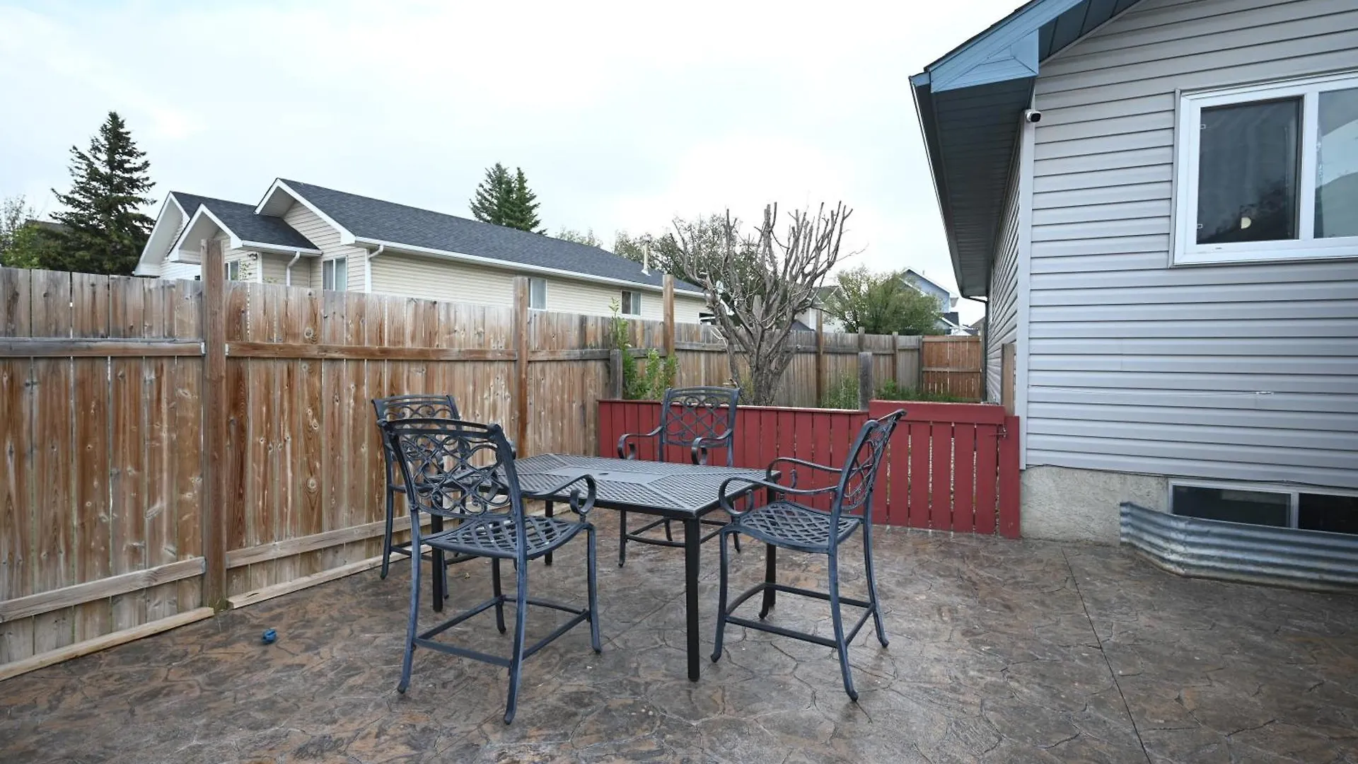 Holiday home 33 Executive Home, Ac, Airport Calgary